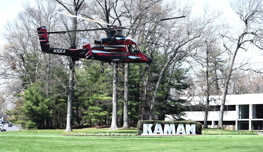 KMAX Trainer DSC 0936 R1